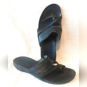 Merrell Leather Thong Sandals - REDUCED